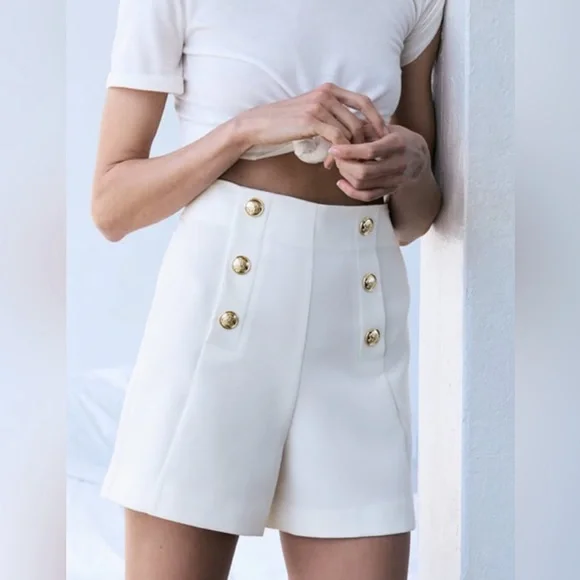 Zara gold button shorts